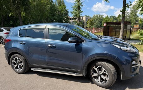 KIA Sportage IV рестайлинг, 2020 год, 2 290 000 рублей, 3 фотография