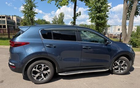 KIA Sportage IV рестайлинг, 2020 год, 2 290 000 рублей, 2 фотография
