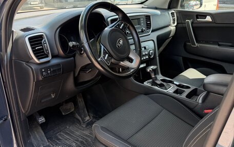 KIA Sportage IV рестайлинг, 2020 год, 2 290 000 рублей, 14 фотография