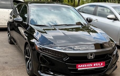 Honda Accord IX рестайлинг, 2022 год, 3 990 000 рублей, 2 фотография