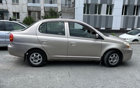 Toyota Platz, 2003 год, 500 000 рублей, 10 фотография
