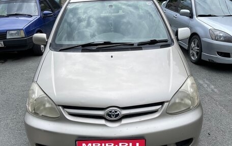 Toyota Platz, 2003 год, 500 000 рублей, 11 фотография