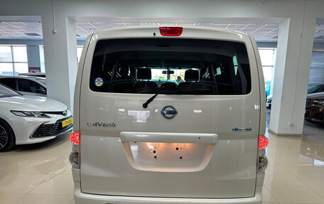 Nissan NV200, 2015 год, 1 900 000 рублей, 8 фотография