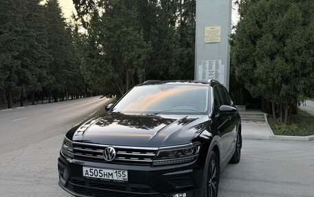Volkswagen Tiguan II, 2019 год, 3 250 000 рублей, 1 фотография