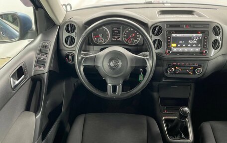 Volkswagen Tiguan I, 2012 год, 899 000 рублей, 11 фотография