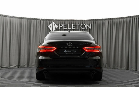 Toyota Camry, 2019 год, 3 240 000 рублей, 6 фотография