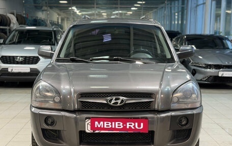 Hyundai Tucson III, 2008 год, 859 000 рублей, 2 фотография