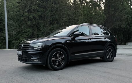 Volkswagen Tiguan II, 2019 год, 3 250 000 рублей, 6 фотография