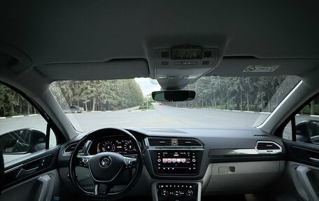 Volkswagen Tiguan II, 2019 год, 3 250 000 рублей, 23 фотография