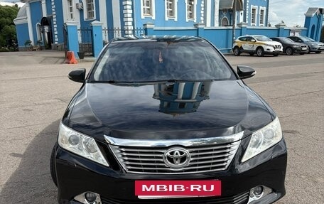 Toyota Camry, 2013 год, 1 670 000 рублей, 3 фотография