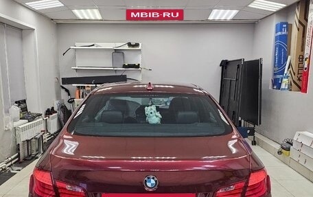 BMW 5 серия, 2012 год, 2 100 000 рублей, 9 фотография