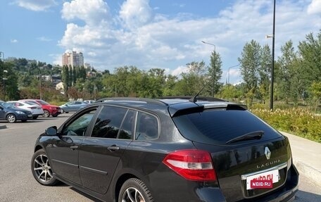 Renault Laguna III рестайлинг, 2009 год, 625 000 рублей, 4 фотография