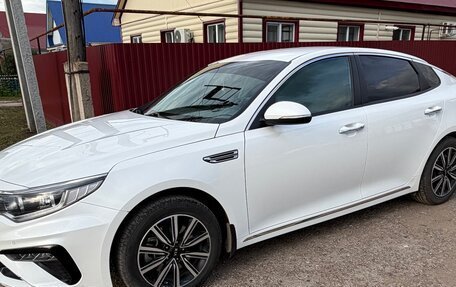 KIA Optima IV, 2019 год, 2 050 000 рублей, 2 фотография