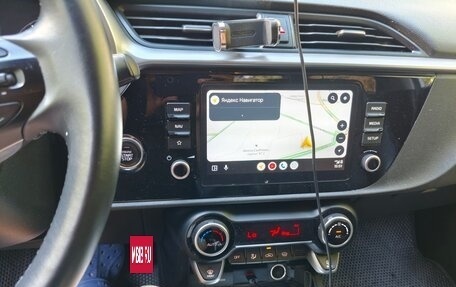 KIA Rio IV, 2021 год, 1 350 000 рублей, 9 фотография