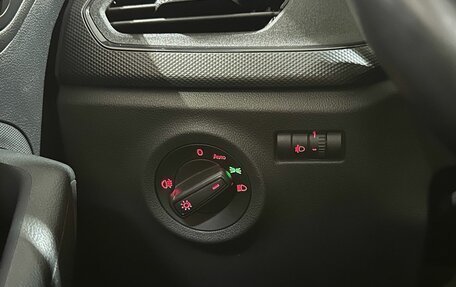 Volkswagen Polo VI (EU Market), 2021 год, 1 569 000 рублей, 19 фотография