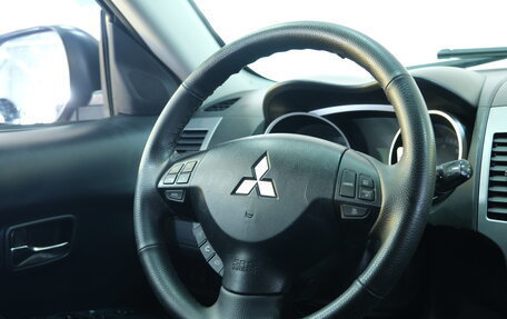Mitsubishi Outlander III рестайлинг 3, 2008 год, 1 349 000 рублей, 13 фотография