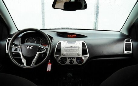Hyundai i20 IB рестайлинг, 2010 год, 499 000 рублей, 19 фотография