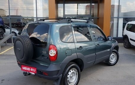 Chevrolet Niva I рестайлинг, 2015 год, 749 000 рублей, 5 фотография