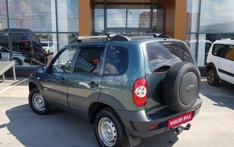 Chevrolet Niva I рестайлинг, 2015 год, 749 000 рублей, 7 фотография