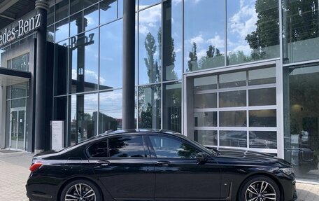 BMW 7 серия, 2019 год, 4 990 000 рублей, 3 фотография