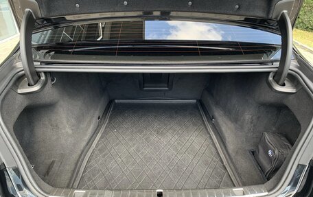 BMW 7 серия, 2019 год, 4 990 000 рублей, 13 фотография