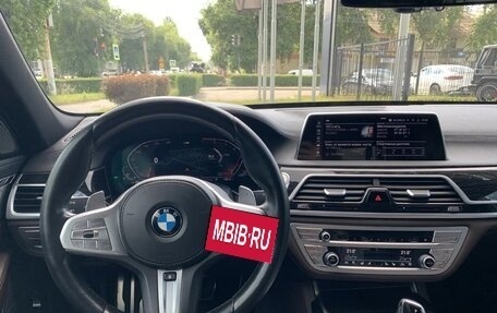 BMW 7 серия, 2019 год, 4 990 000 рублей, 22 фотография