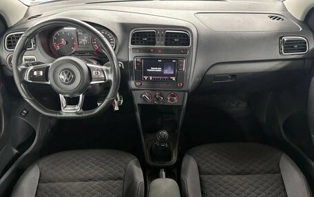Volkswagen Polo VI (EU Market), 2018 год, 949 000 рублей, 9 фотография
