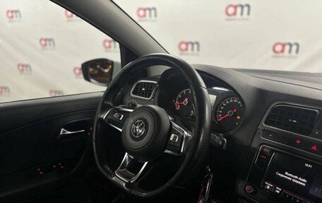 Volkswagen Polo VI (EU Market), 2018 год, 949 000 рублей, 13 фотография