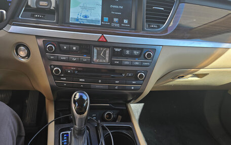 Hyundai Genesis II, 2014 год, 1 800 000 рублей, 18 фотография