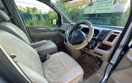 Nissan Serena III, 2005 год, 950 000 рублей, 8 фотография