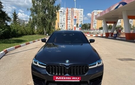 BMW 5 серия, 2017 год, 4 300 000 рублей, 5 фотография