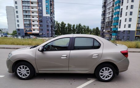 Renault Logan II, 2018 год, 869 000 рублей, 4 фотография
