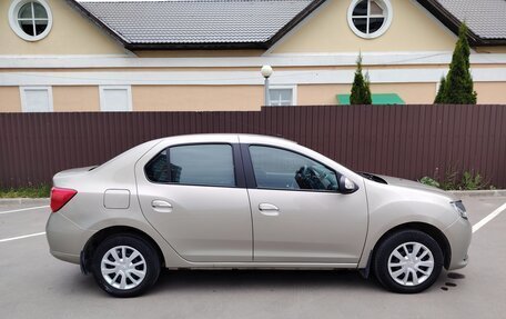 Renault Logan II, 2018 год, 869 000 рублей, 6 фотография