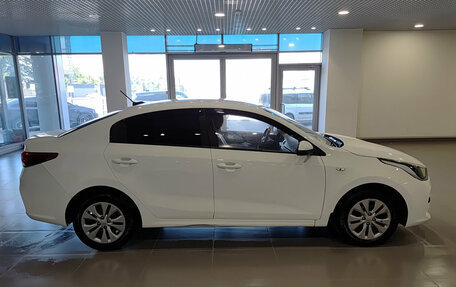 KIA Rio IV, 2020 год, 1 360 000 рублей, 5 фотография