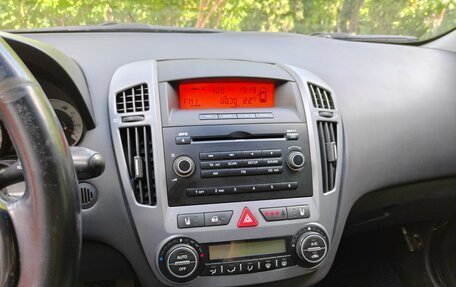 KIA cee'd I рестайлинг, 2008 год, 599 000 рублей, 15 фотография