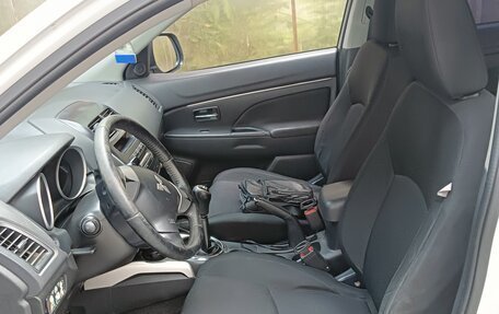 Mitsubishi ASX I рестайлинг, 2013 год, 950 000 рублей, 8 фотография