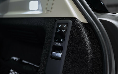 Land Rover Range Rover IV рестайлинг, 2025 год, 20 900 000 рублей, 9 фотография