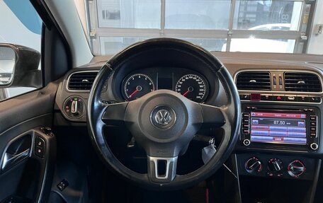 Volkswagen Polo VI (EU Market), 2012 год, 734 000 рублей, 10 фотография