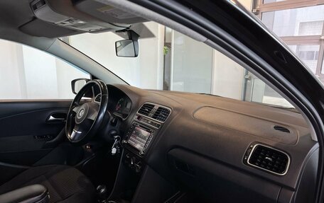 Volkswagen Polo VI (EU Market), 2012 год, 734 000 рублей, 12 фотография