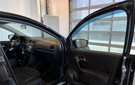 Volkswagen Polo VI (EU Market), 2012 год, 734 000 рублей, 26 фотография