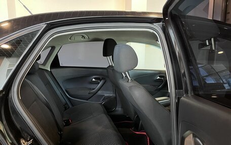 Volkswagen Polo VI (EU Market), 2012 год, 734 000 рублей, 25 фотография