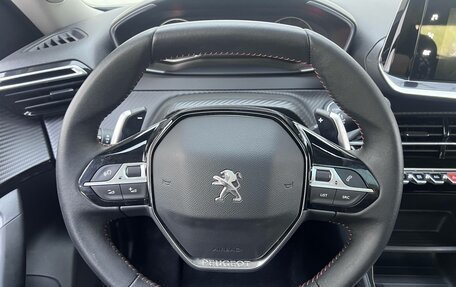 Peugeot 2008 II, 2021 год, 1 240 000 рублей, 12 фотография
