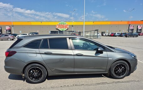 Opel Astra K, 2018 год, 1 199 000 рублей, 3 фотография