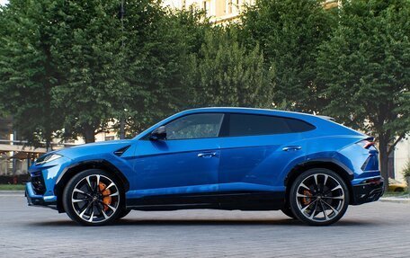 Lamborghini Urus I, 2022 год, 24 000 000 рублей, 3 фотография