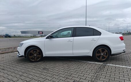 Volkswagen Jetta VI, 2015 год, 1 300 000 рублей, 5 фотография