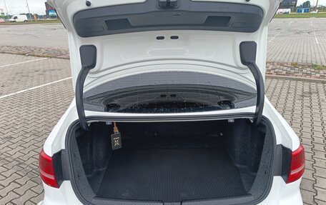 Volkswagen Jetta VI, 2015 год, 1 300 000 рублей, 14 фотография