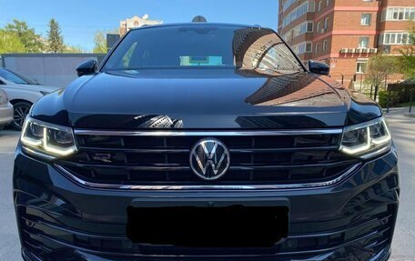 Volkswagen Tiguan II, 2022 год, 2 560 000 рублей, 6 фотография