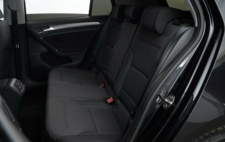 Volkswagen Golf VII, 2019 год, 1 642 050 рублей, 10 фотография