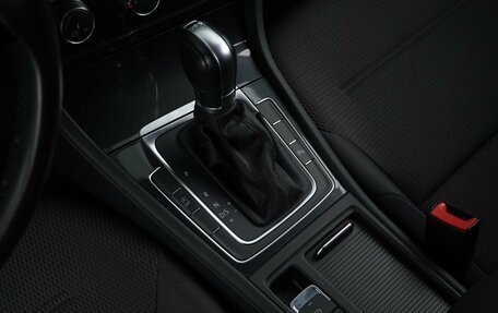 Volkswagen Golf VII, 2019 год, 1 642 050 рублей, 18 фотография