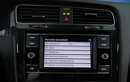Volkswagen Golf VII, 2019 год, 1 642 050 рублей, 20 фотография